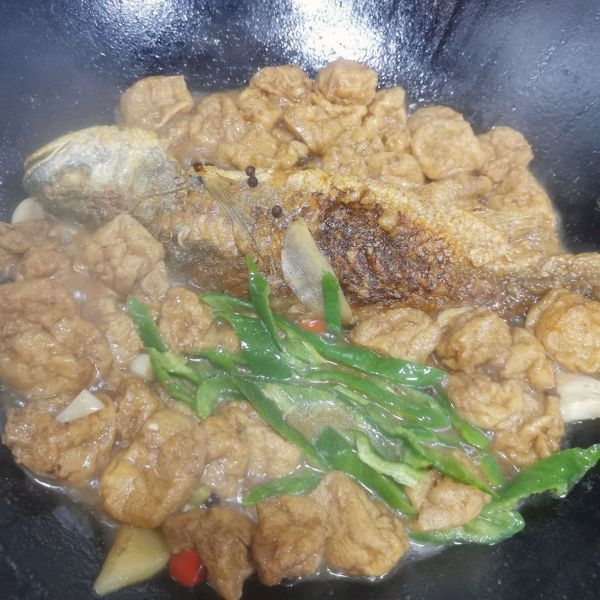 家常大黄鱼炖豆泡