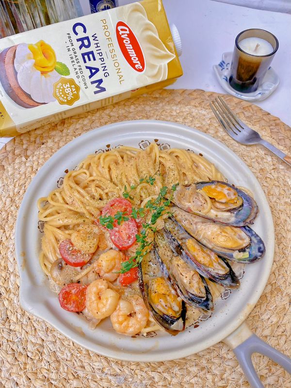 奶油青口贝意面