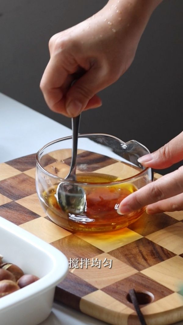 秋天就要吃糖烤栗子