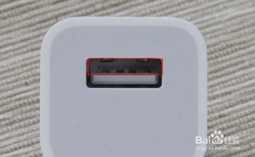 山寨配件暴利！鉴别真假苹果配件