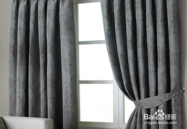 卧室窗帘如何选择搭配更美观呢?