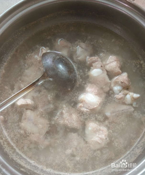 如何做出美味的萝卜排骨汤?