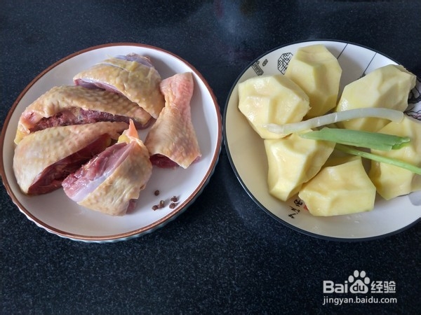 鸡腿炖土豆怎样做