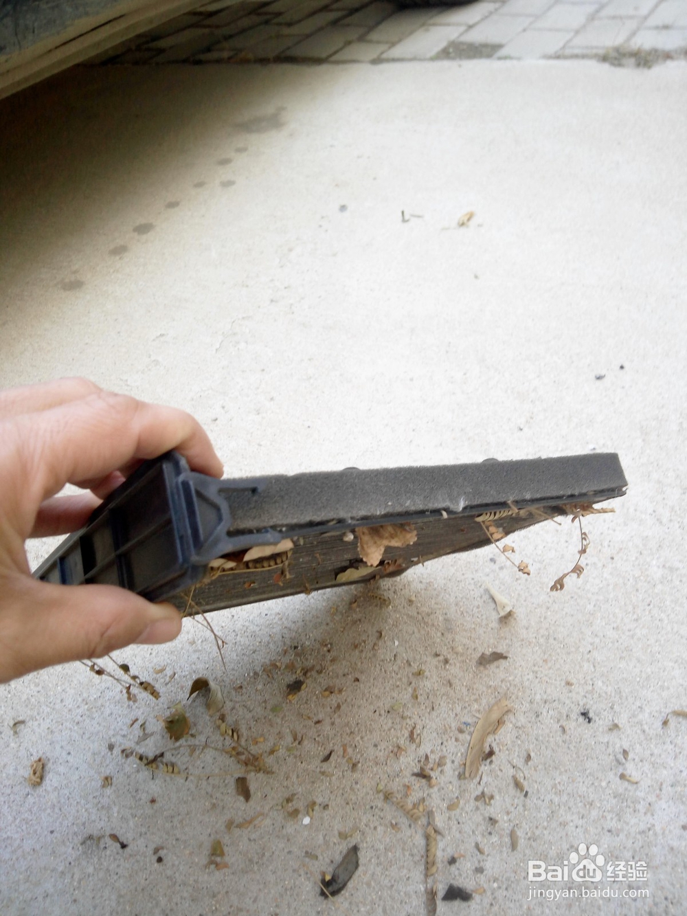 吉利远景轿车怎样换空调滤芯？