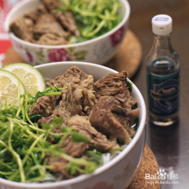 新手易做的越南牛肉河粉