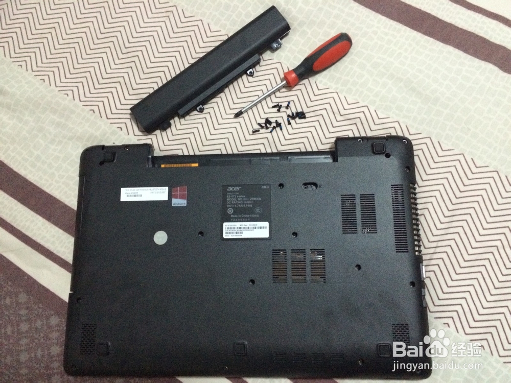Acer E5-572G-52DX改装SSD固态硬盘