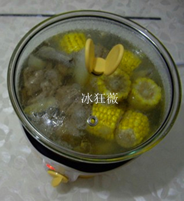 甜玉米山药排骨