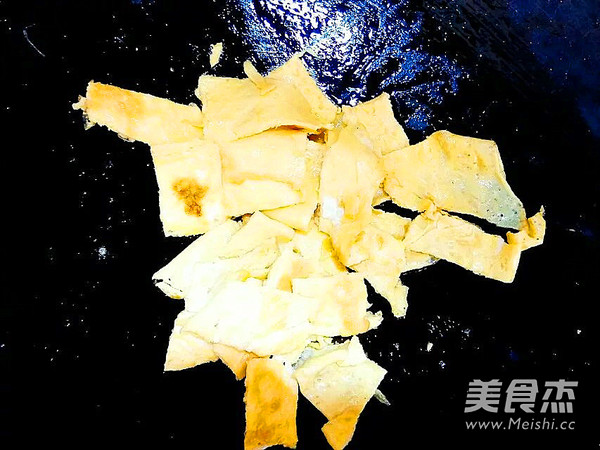 洋葱炒鸭蛋的做法