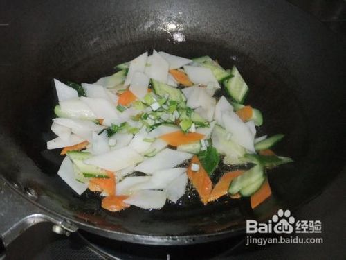 黄瓜清炒山药片的做法