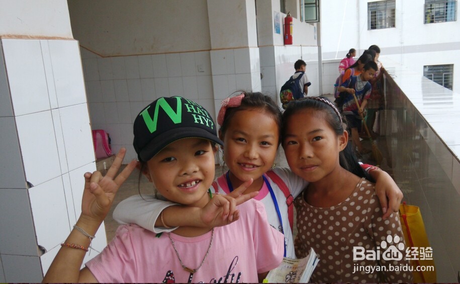 怎样在生活中培养孩子的自信