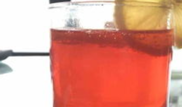 红树莓泡白酒的制作方法