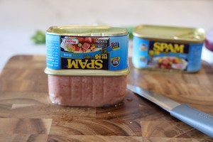 午餐肉蝴蝶意面的做法