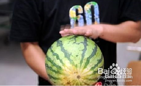 怎么挑选好吃的西瓜