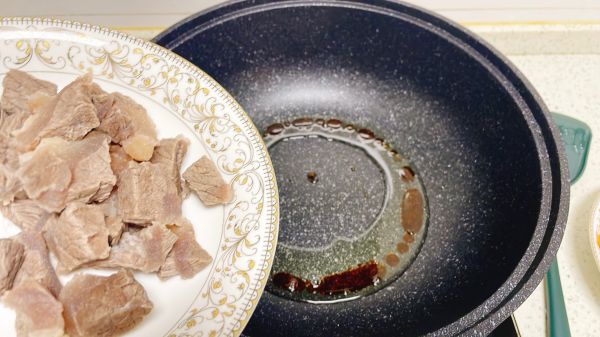 番茄土豆炖牛腩