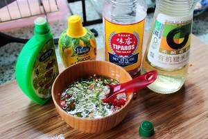 怎么做越式鲜虾木耳粉丝沙拉