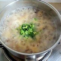 增进食欲、提高抵抗力的营养粥！鸡肉蔬菜粥