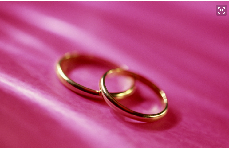 戒指蛇形代表什么含义