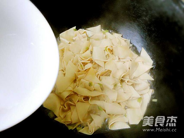 干豆腐炒尖椒