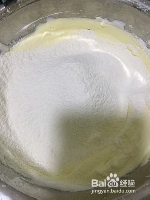 奶油纸杯蛋糕的做法