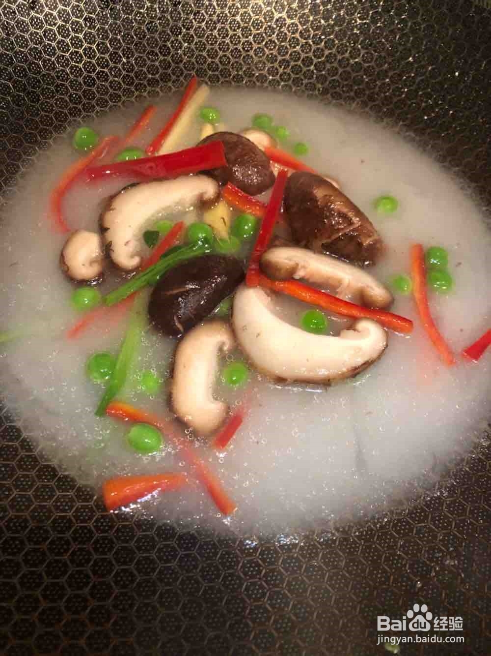 滑炒虾仁鱼片的做法