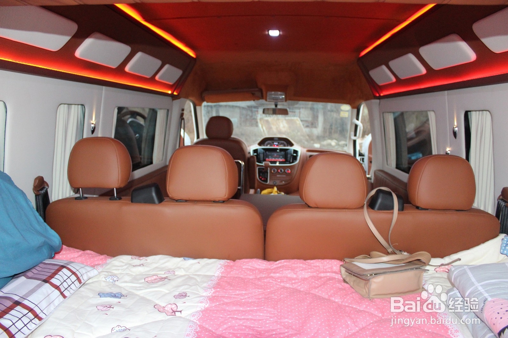 大通货车改房车，教你内饰如何布局！