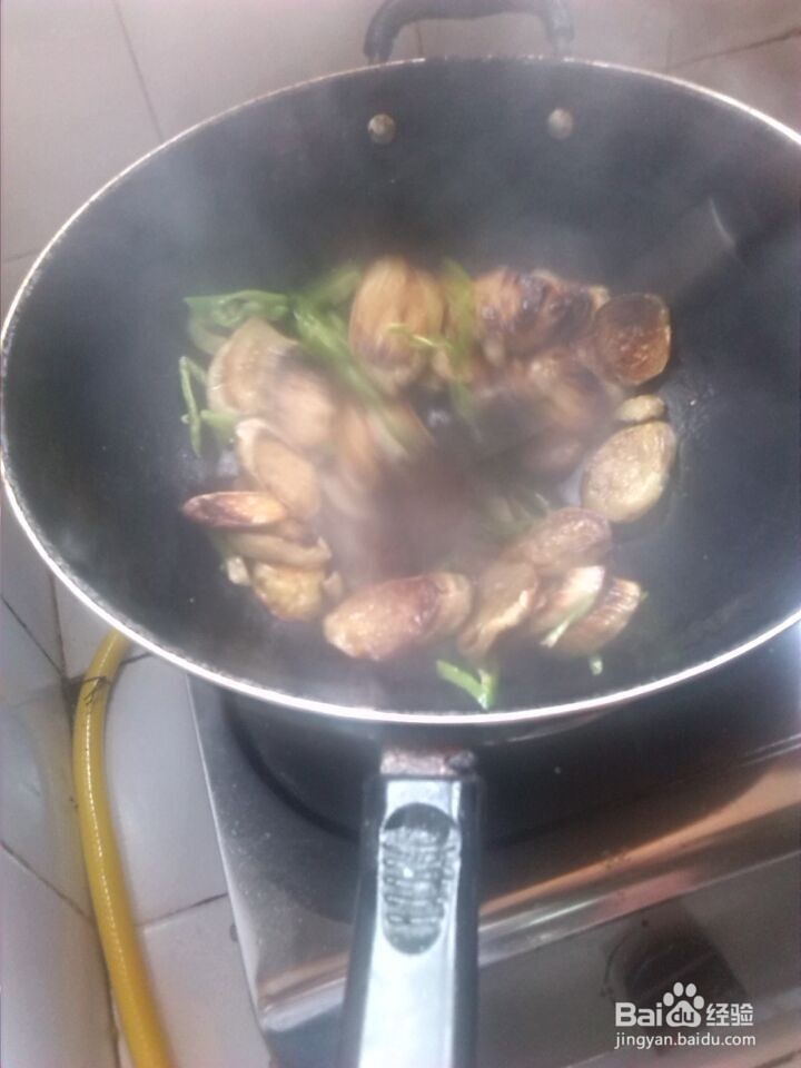 怎样制作油煎白茄？