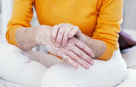 风湿关节炎和痛风有什么区别