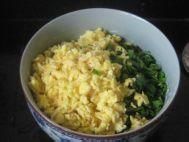 烫面香菇韭菜盒