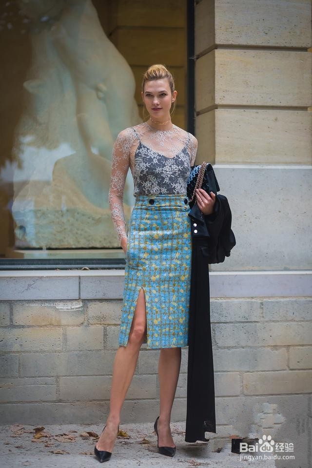 今年流行下装开衩，这么穿果然显腿长！