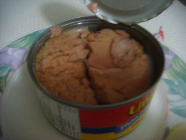 吞拿鱼汉堡包这样做才美味,你会做吗?