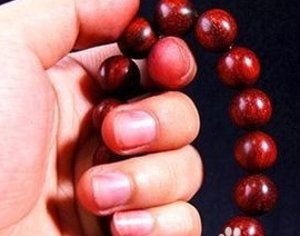 小叶紫檀盘玩的方法