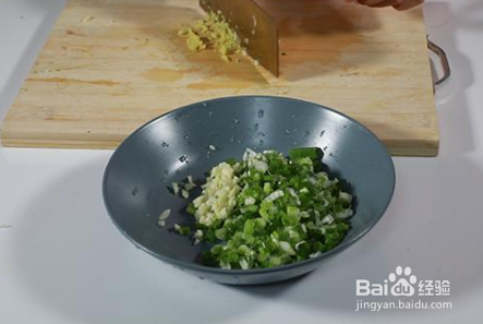 家常三杯鸡，口感香醇，做法简单易学