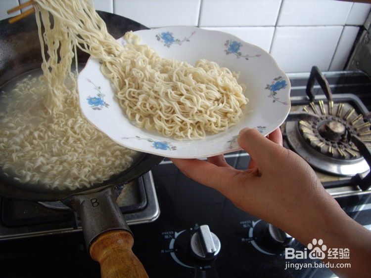 炒方便面的做法