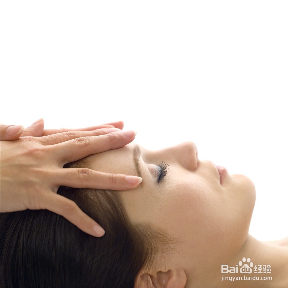 椰子油按摩护肤当精油应该如何使用