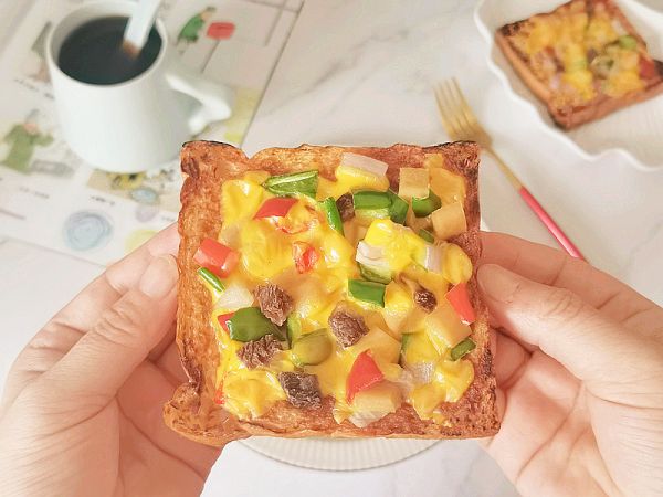 牛肉芝士烤土司