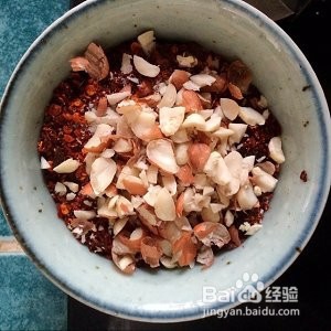 重庆肥肠面制作过程