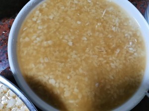 双层马蹄燕麦糕