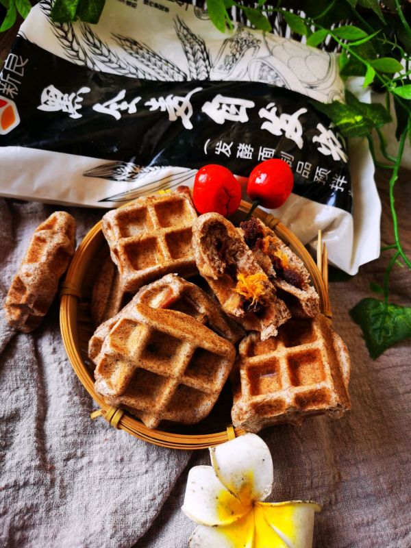 黑麦肉松豆沙华夫饼