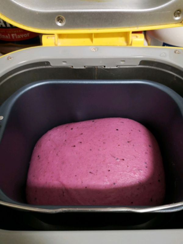 蓝莓爆浆芝士欧包