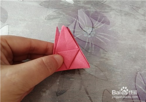 手工折纸之越橘花怎么折