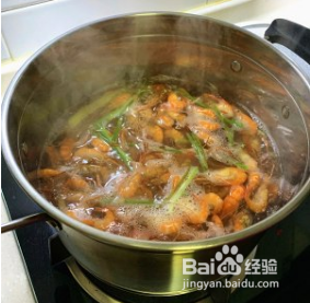 酱油河虾的做法