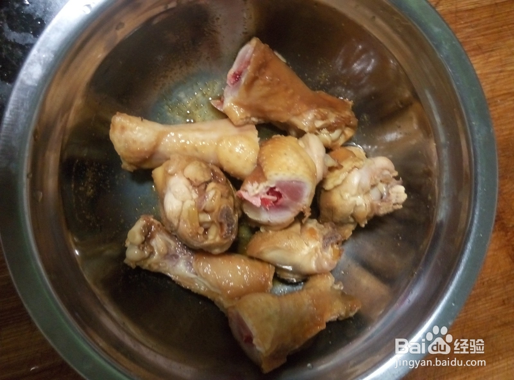 冬菇胡萝卜鸡腿煲的家常做法