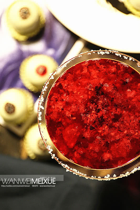 石榴龙舌兰鸡尾酒