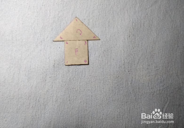 用七巧板怎样拼一个拿着手绢的女士?