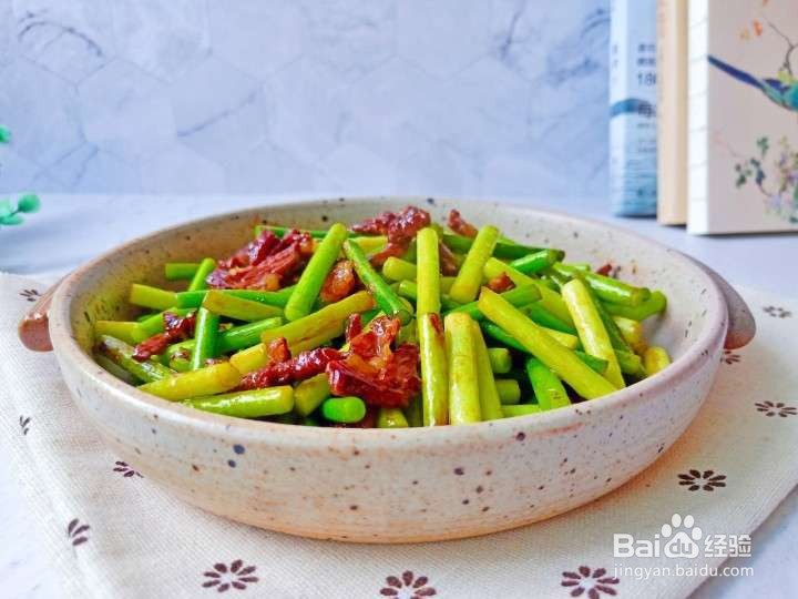 牛肉炒蒜苔的家常做法