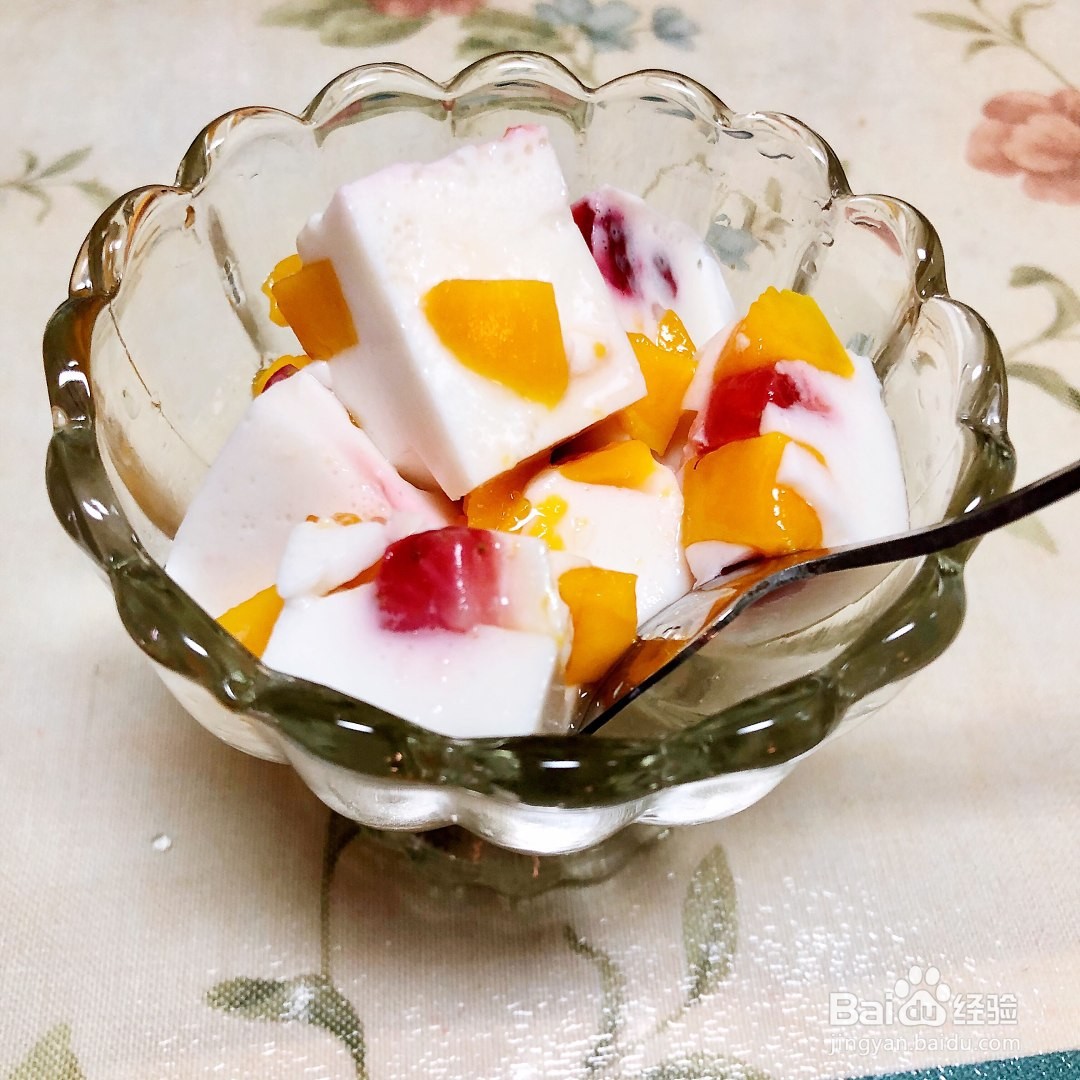 自制水果椰奶冻