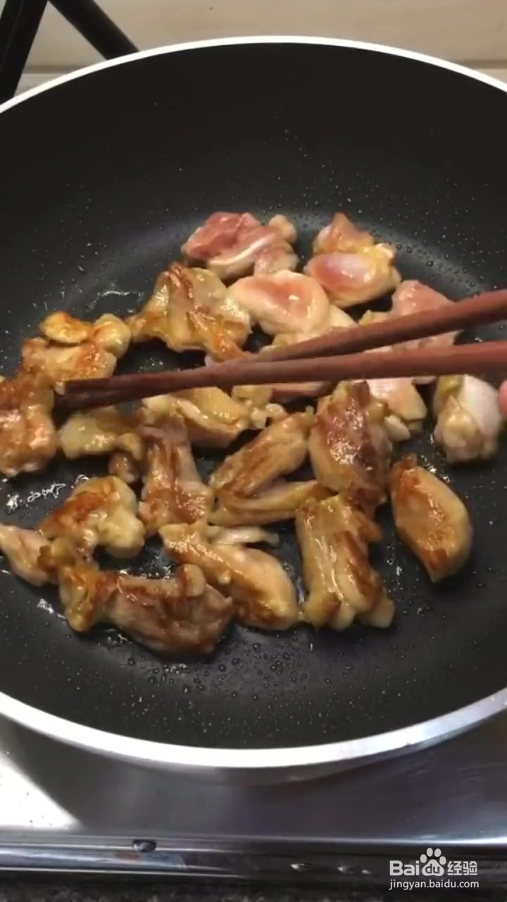 如何制作丝瓜炒鸡肉