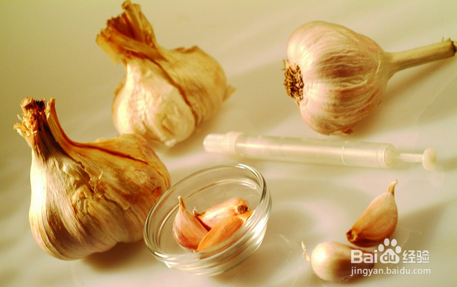 夏天吃什么杀菌吃大蒜杀菌保肠胃健康
