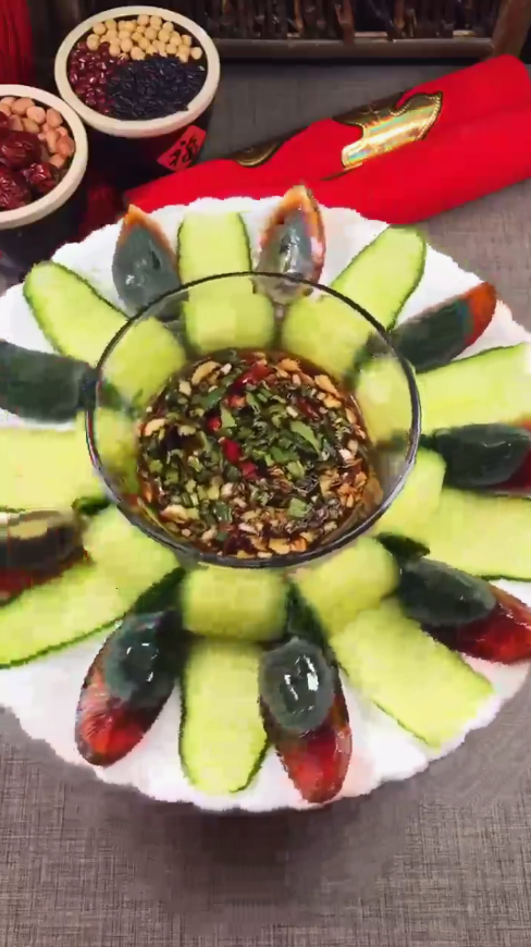 怎样做皮蛋拼盘