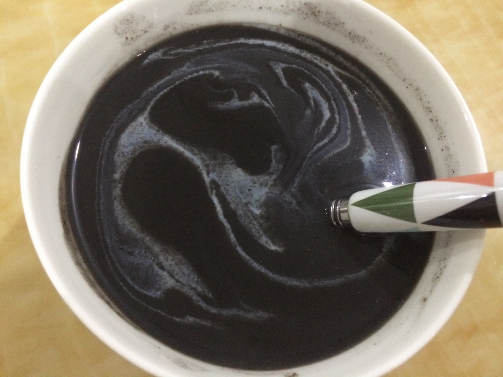 黑芝麻糊是早上吃好还是晚上吃好